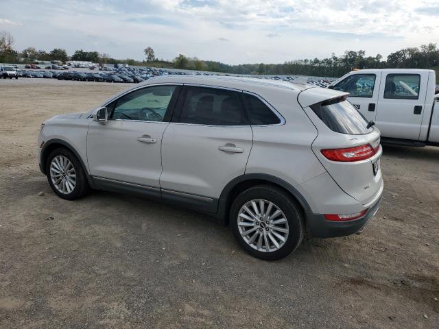 Photo 2 from auction – 2019 LINCOLN MKC with VIN 5LMCJ1C96KUL02214