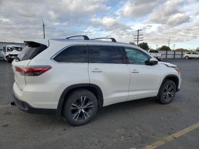 Photo 3 from auction – 2016 TOYOTA HIGHLANDER with VIN 5TDJKRFH3GS332103