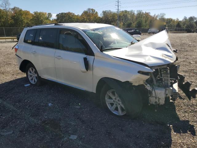 Photo 4 from auction – 2013 TOYOTA HIGHLANDER with VIN 5TDBK3EH5DS255846
