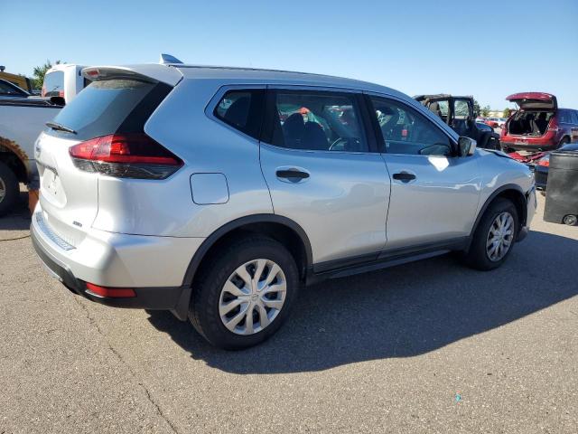 Photo 3 from auction – 2019 NISSAN ROGUE S with VIN 5N1AT2MVXKC831046