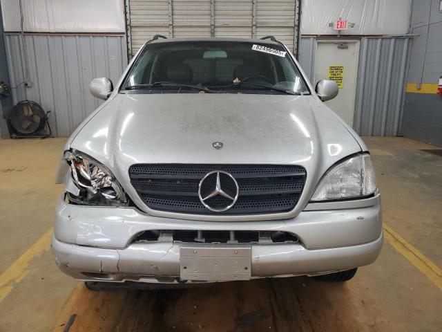 Photo 5 from auction – 2000 MERCEDES-BENZ ML 320 with VIN 4JGAB54E2YA152803