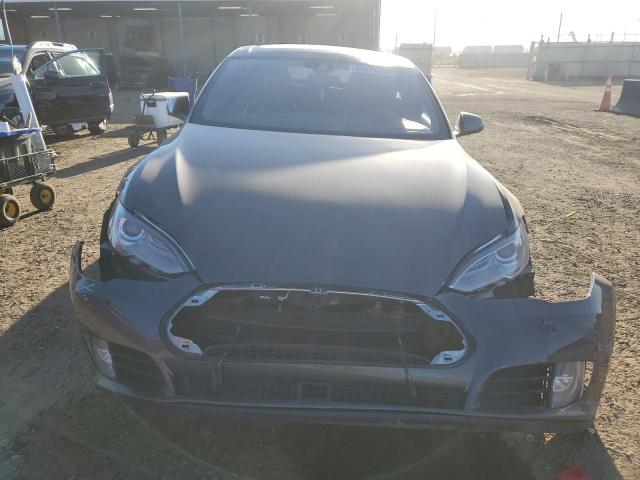 Photo 5 from auction – 2014 TESLA MODEL S with VIN 5YJSA1H25EFP63755