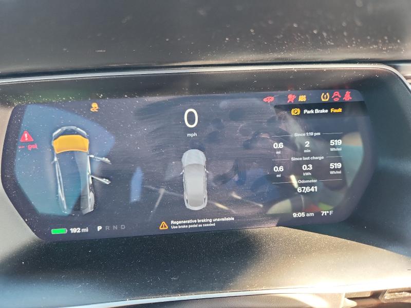 Photo 9 from auction – 2017 TESLA MODEL S with VIN 5YJSA1E14HF213169