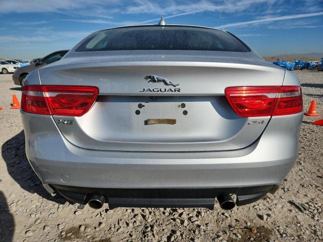 Photo 6 from auction – 2017 JAGUAR XE PREMIUM with VIN SAJAD4BG8HA959020