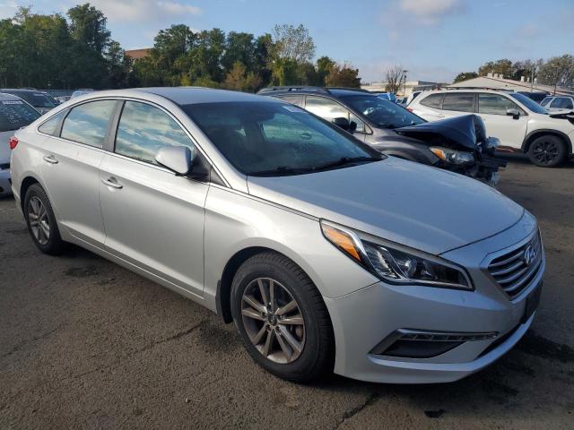 Photo 4 from auction – 2015 HYUNDAI SONATA SE with VIN 5NPE24AF3FH170259
