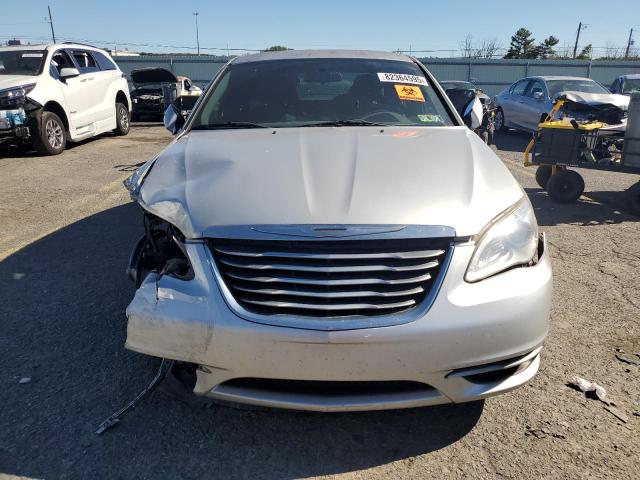 Photo 5 from auction – 2012 CHRYSLER 200 LX with VIN 1C3CCBAB3CN167089