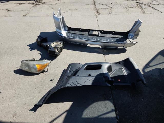 Photo 13 from auction – 2018 TOYOTA 4RUNNER SR with VIN JTEBU5JRXJ5557764