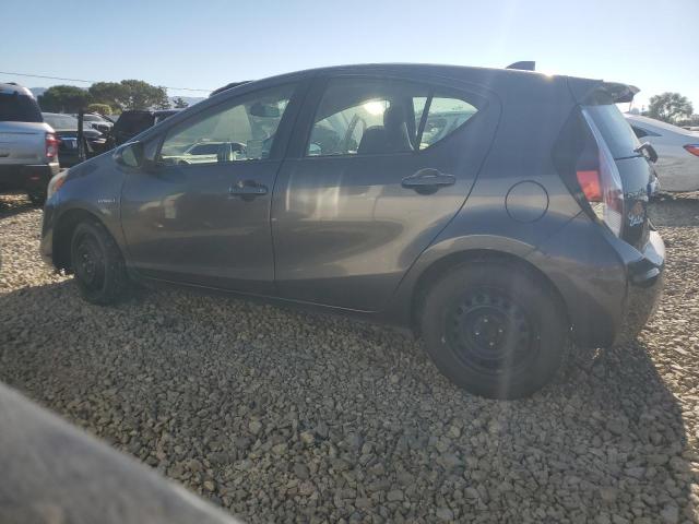 Photo 2 from auction – 2015 TOYOTA PRIUS C with VIN JTDKDTB34F1110154