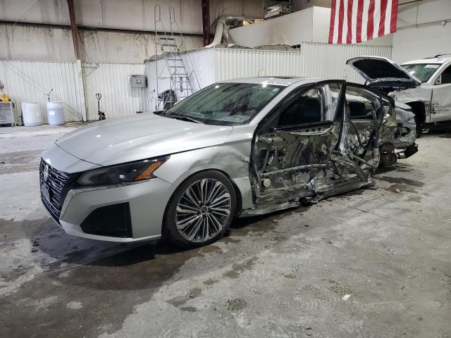 NISSAN ALTIMA 2023 with VIN 1N4BL4EV6PN388060 - Photo from auction