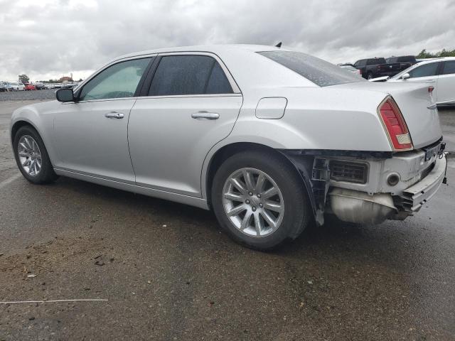 Photo 2 from auction – 2012 CHRYSLER 300 LIMITED with VIN 2C3CCACG0CH192222