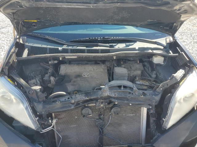 Photo 12 from auction – 2011 TOYOTA SIENNA XLE with VIN 5TDYK3DC0BS092391