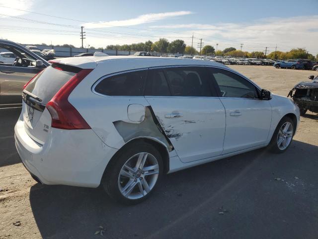 Photo 3 from auction – 2015 VOLVO V60 PREMIE with VIN YV1612SC8F1207002