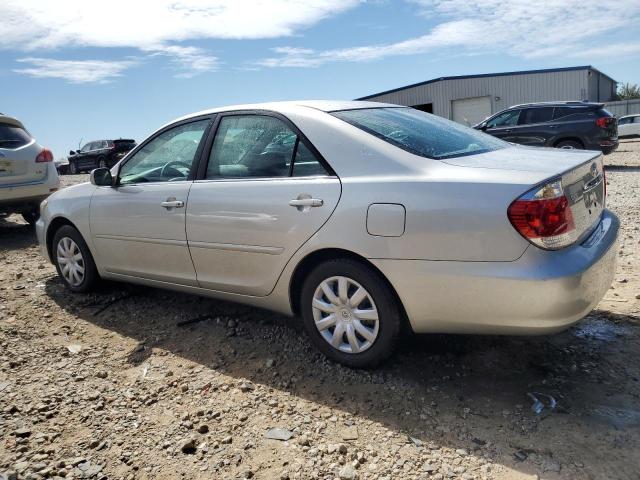 Photo 2 from auction – 2005 TOYOTA CAMRY LE with VIN 4T1BE32K45U095815