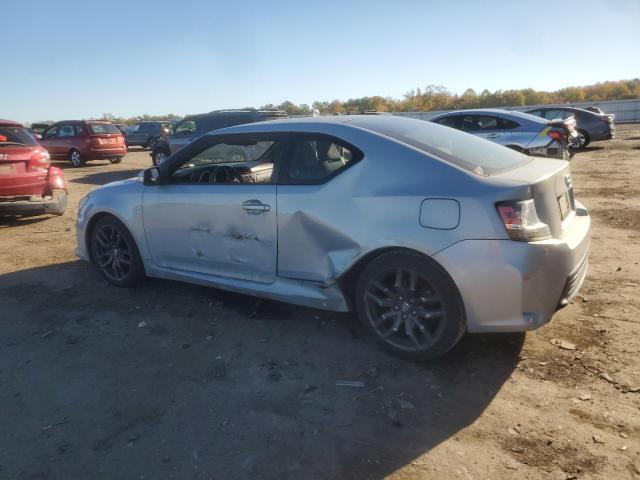 Photo 2 from auction – 2014 TOYOTA SCION TC with VIN JTKJF5C79E3068563