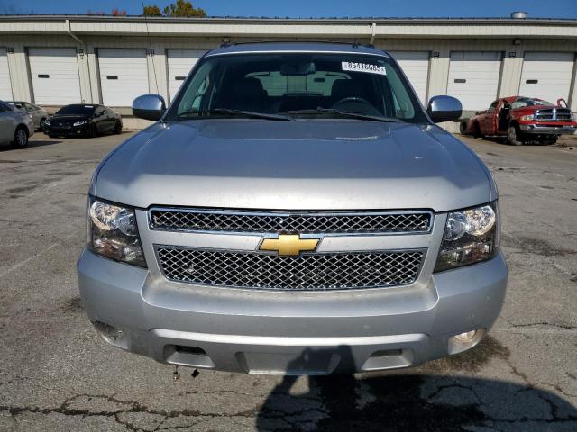 Photo 5 from auction – 2011 CHEVROLET AVALANCHE with VIN 3GNTKFE31BG309172
