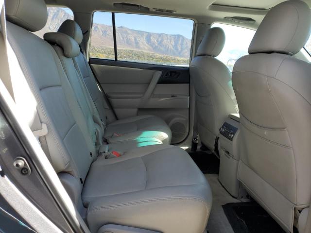 Photo 11 from auction – 2010 TOYOTA HIGHLANDER with VIN 5TDBK3EH1AS013342