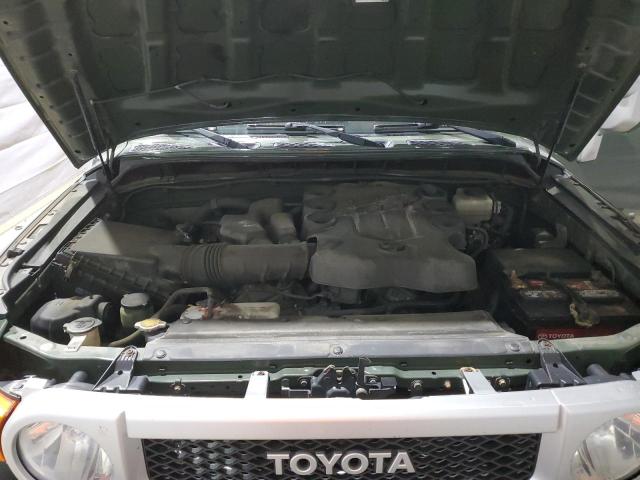 Photo 12 from auction – 2014 TOYOTA FJ CRUISER with VIN JTEBU4BF8EK206177