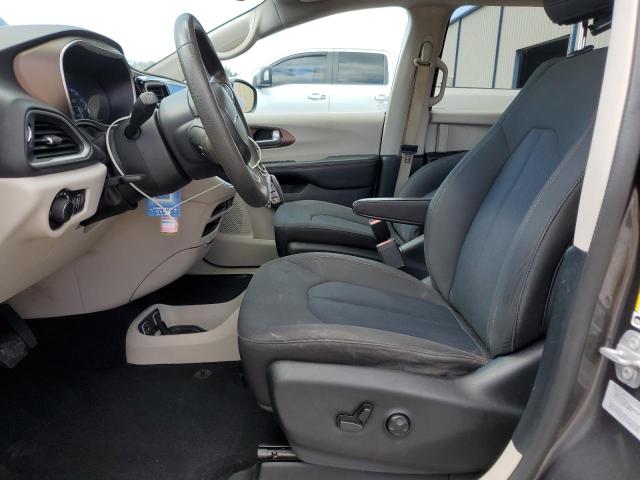 Photo 7 from auction – 2017 CHRYSLER PACIFICA T with VIN 2C4RC1DGXHR519442