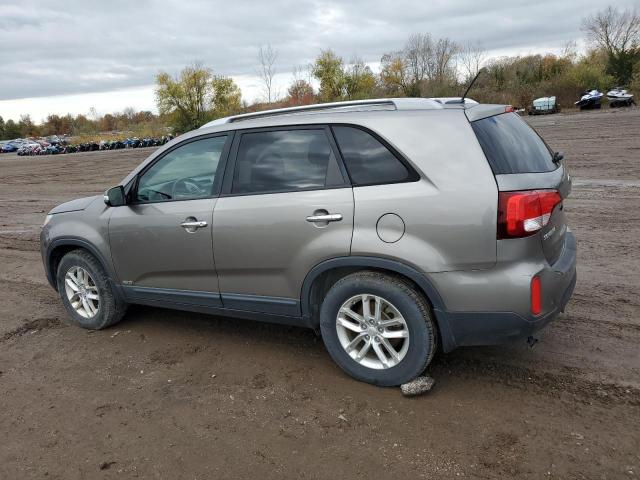 Photo 2 from auction – 2015 KIA SORENTO LX with VIN 5XYKTCA62FG574526