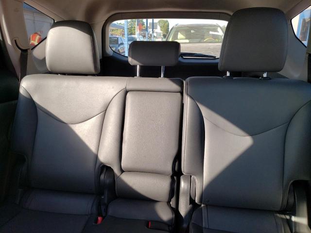 Photo 10 from auction – 2014 TOYOTA PRIUS V with VIN JTDZN3EU6E3313453