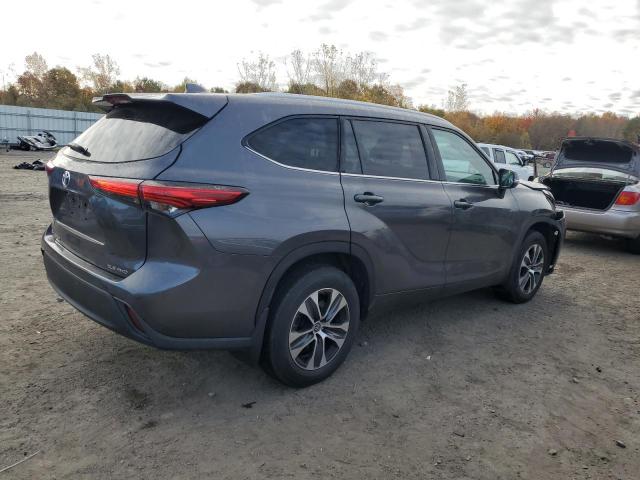 Photo 3 from auction – 2022 TOYOTA HIGHLANDER with VIN 5TDGZRBH9NS561619