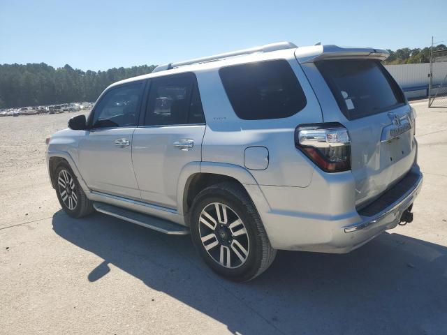 Photo 2 from auction – 2015 TOYOTA 4RUNNER SR with VIN JTEZU5JR3F5098485
