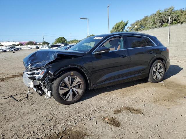 Zdjęcie 1 z aukcji – 2024 AUDI Q8 E-TRON z VIN WA15AAGE4RB039356