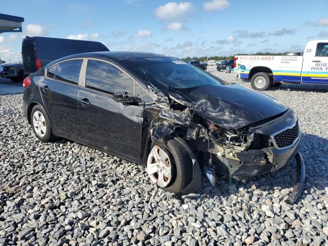 Photo 4 from auction – 2017 KIA FORTE LX with VIN 3KPFK4A7XHE046896