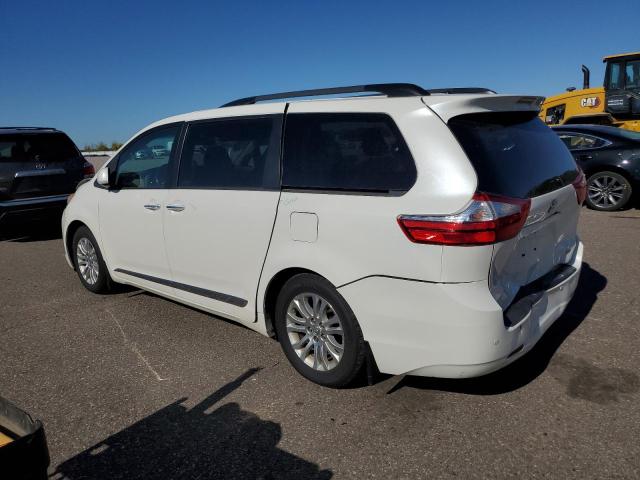 Photo 2 from auction – 2017 TOYOTA SIENNA XLE with VIN 5TDYZ3DC8HS789988