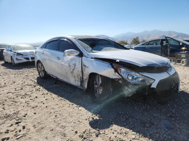 Photo 4 from auction – 2015 HYUNDAI SONATA HYB with VIN KMHEC4A44FA132490