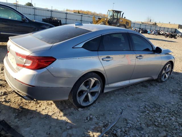Photo 3 from auction – 2018 HONDA ACCORD with VIN 1HGCV2F99JA008644