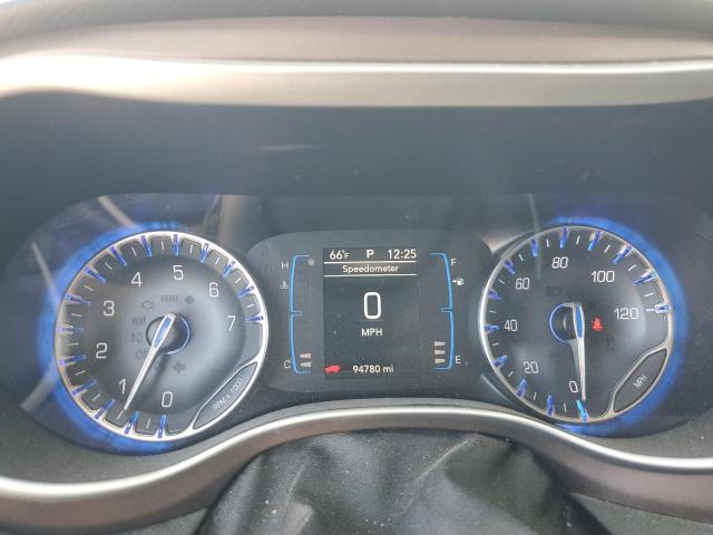 Photo 9 from auction – 2017 CHRYSLER PACIFICA T with VIN 2C4RC1DG8HR514028