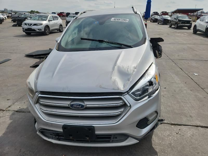Photo 5 from auction – 2019 FORD ESCAPE TIT with VIN 1FMCU0J97KUB00876