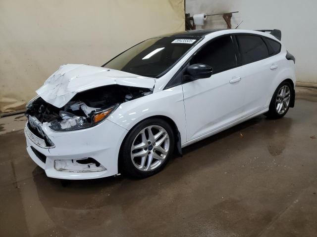 FORD FOCUS SE 2015 con VIN 1FADP3K21FL209659 - Foto de la subasta