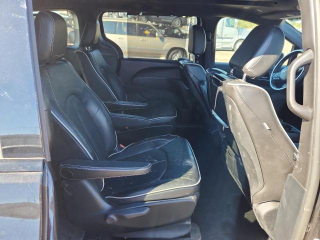 Photo 10 from auction – 2020 CHRYSLER PACIFICA HYBRID LIMITED with VIN 2C4RC1N72LR235908