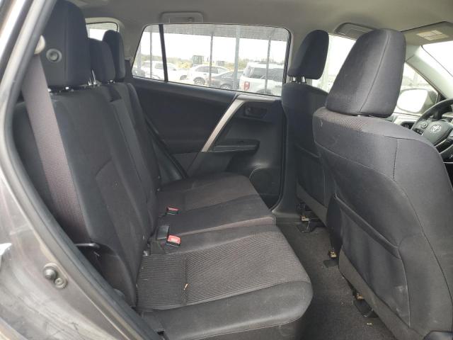 Photo 11 from auction – 2015 TOYOTA RAV4 LE with VIN JTMBFREVXFJ038709