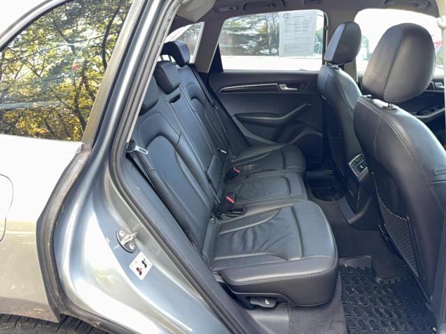Photo 6 from auction – 2010 AUDI Q5 PREMIUM with VIN WA1LKBFP2AA082648