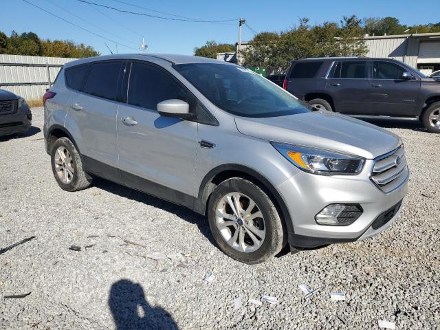 Photo 4 from auction – 2019 FORD ESCAPE SE with VIN 1FMCU0GD4KUB11409