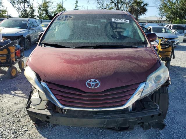 Photo 5 from auction – 2015 TOYOTA SIENNA LE with VIN 5TDKK3DC6FS552195