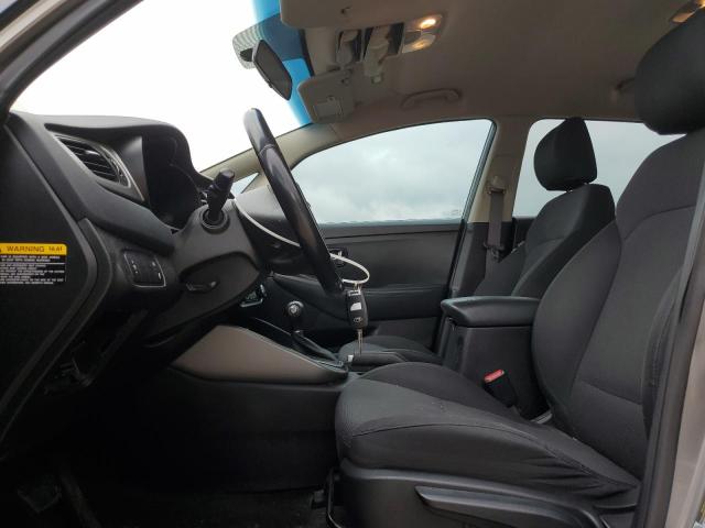 Photo 7 from auction – 2016 KIA RONDO with VIN KNAHT8A32G7125727