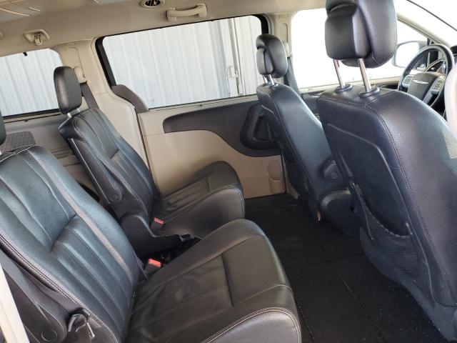 Photo 11 from auction – 2013 CHRYSLER TOWN & COU with VIN 2C4RC1BG8DR767668