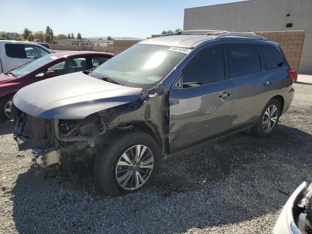Photo 1 from auction – 2017 NISSAN PATHFINDER S with VIN 5N1DR2MN5HC650585
