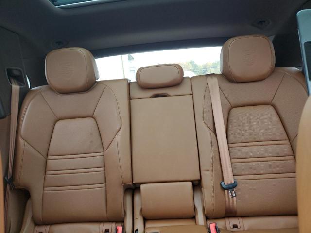 Photo 10 from auction – 2022 PORSCHE CAYENNE with VIN WP1AA2AY1NDA02355