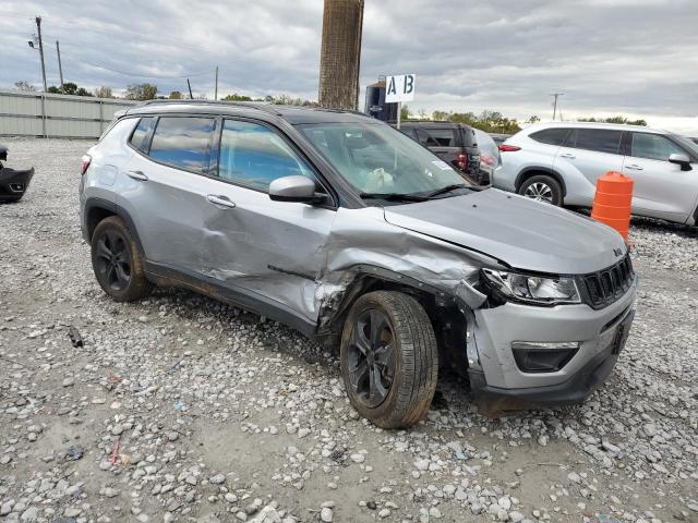 Photo 4 from auction – 2018 JEEP COMPASS with VIN 3C4NJCBB0JT322290