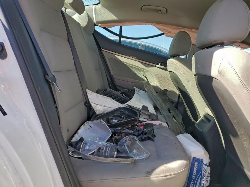 Photo 10 from auction – 2017 HYUNDAI ELANTRA with VIN 5NPD84LF2HH104697