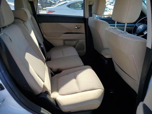 Photo 11 from auction – 2014 MITSUBISHI OUTLANDER with VIN JA4AZ3A30EZ018158