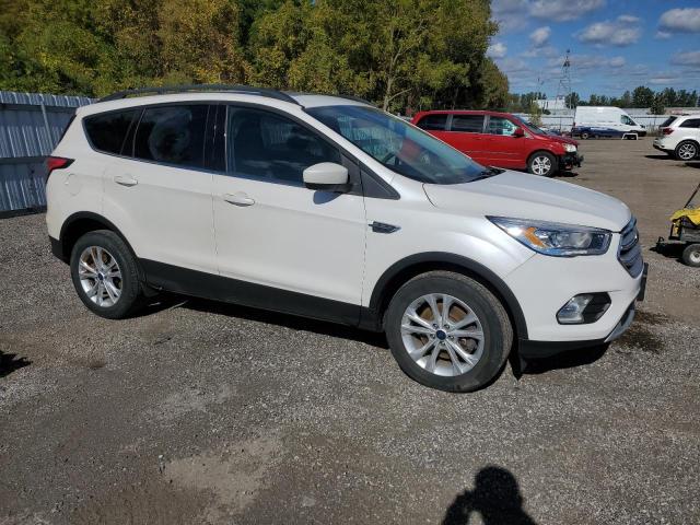صورة رقم 4 من المزاد - 2018 FORD ESCAPE SEL مع VIN 1FMCU9HD2JUC22137