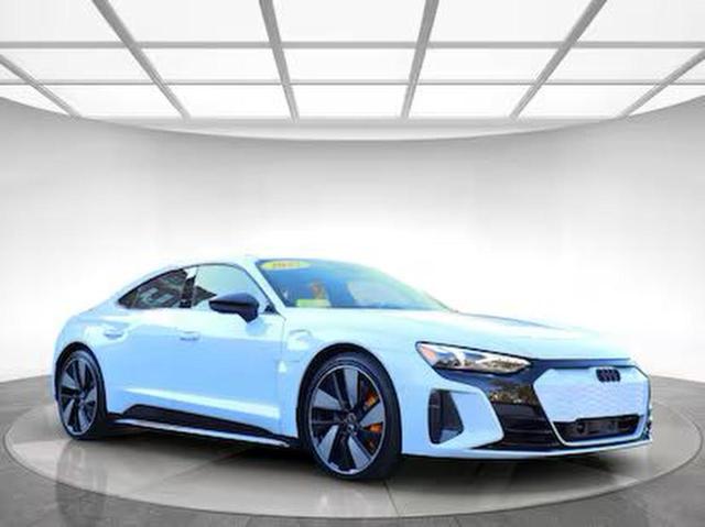 AUDI RS E-TRON 2022 with VIN WAUBHBFWXN7904782 - Photo from auction