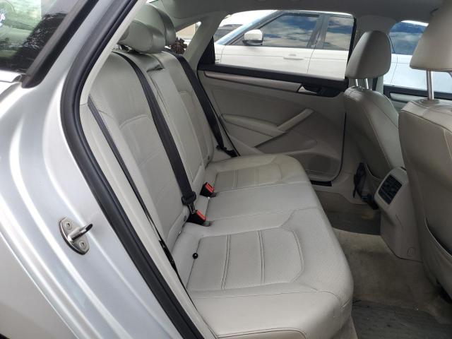 Photo 10 from auction – 2014 VOLKSWAGEN PASSAT SE with VIN 1VWBN7A34EC012750