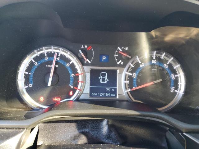 Photo 9 from auction – 2019 TOYOTA 4RUNNER SR5 with VIN JTEZU5JR9K5204559